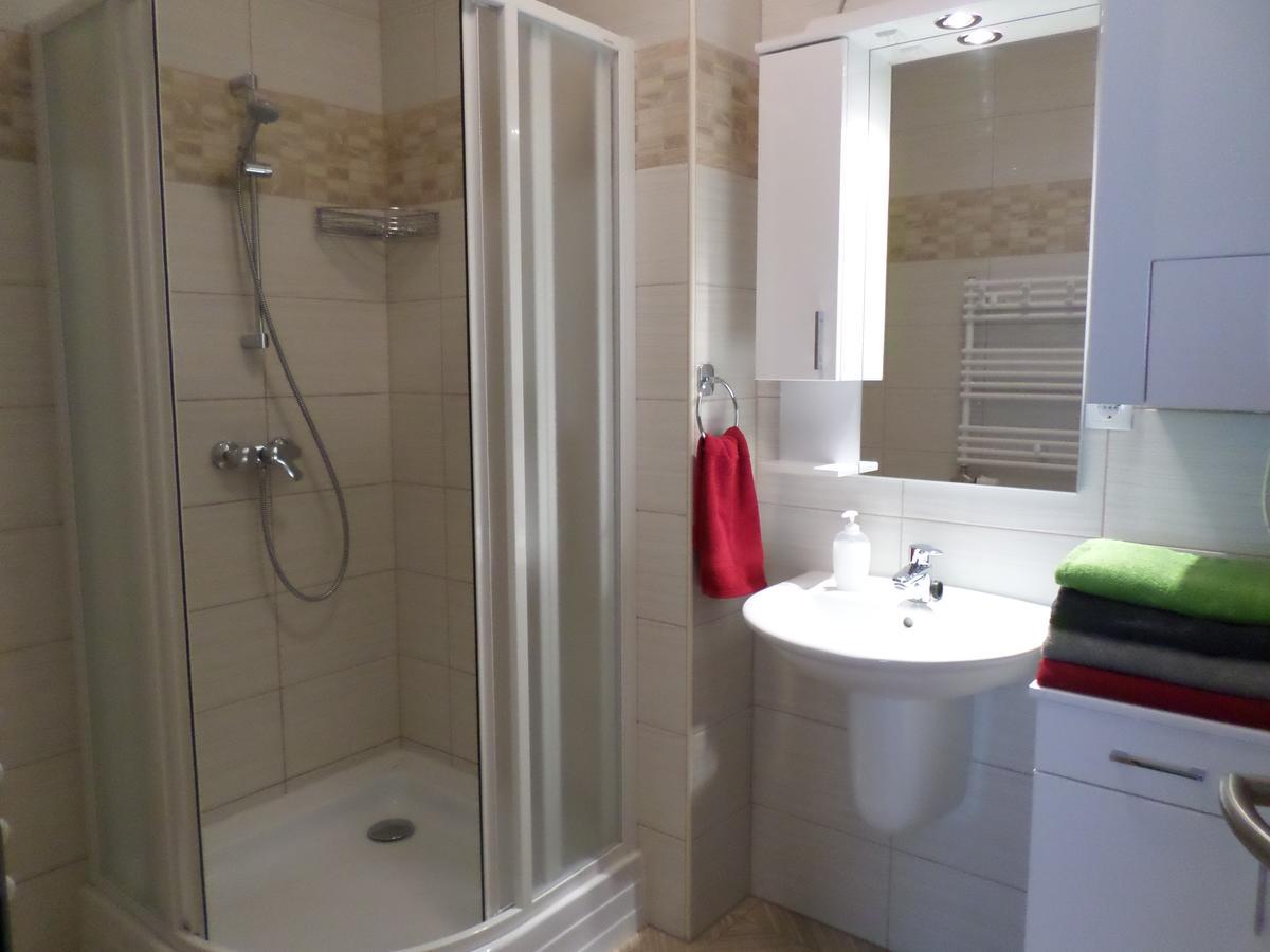 Lakoparki Apartman Veszprém Extérieur photo