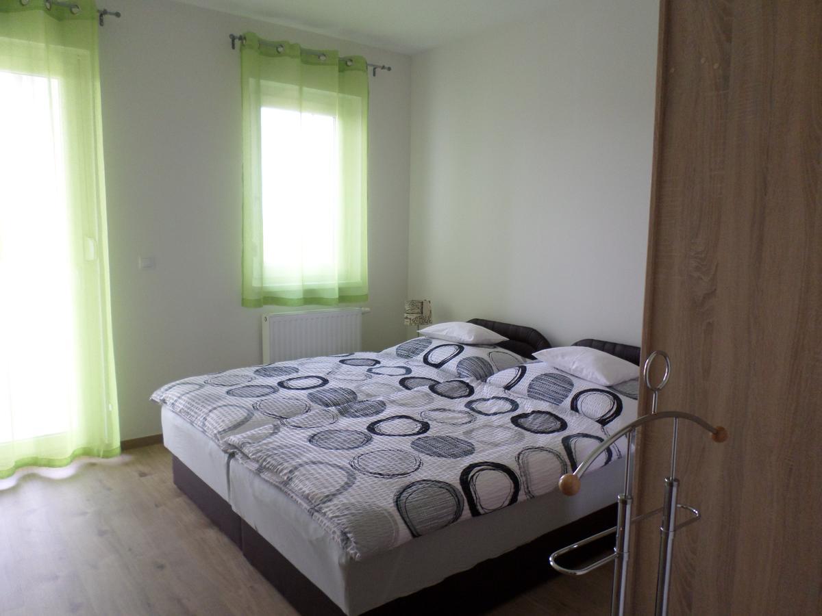 Lakoparki Apartman Veszprém Extérieur photo